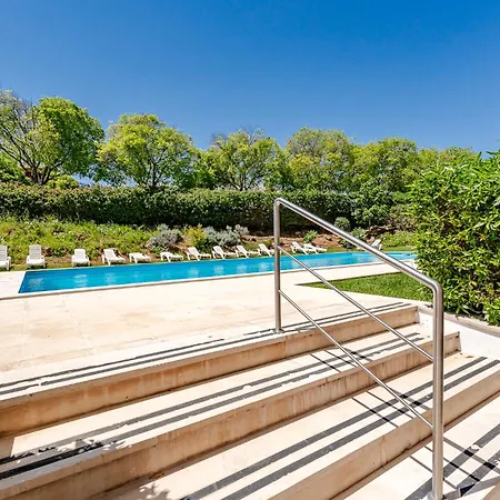 アパート Aquarius In *