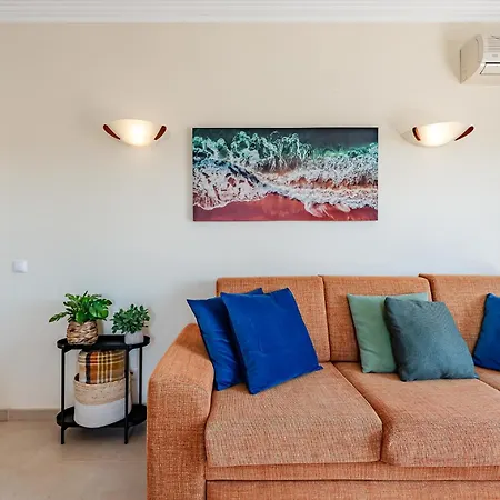 Aquarius In Апартаменти Портіман